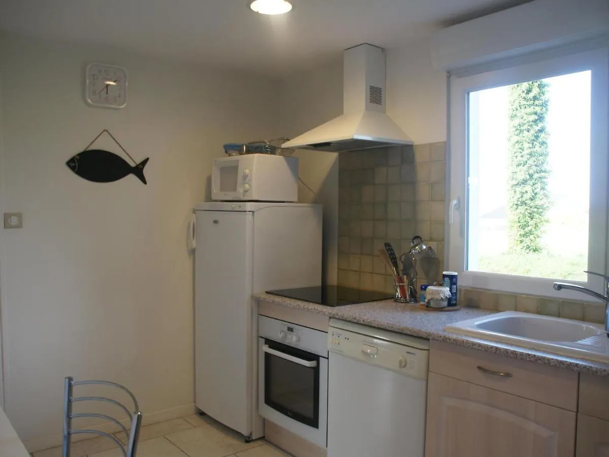 Charming Holiday Home With Sea View, Plougasnou Saint-Jean-du-Doigt 0*,